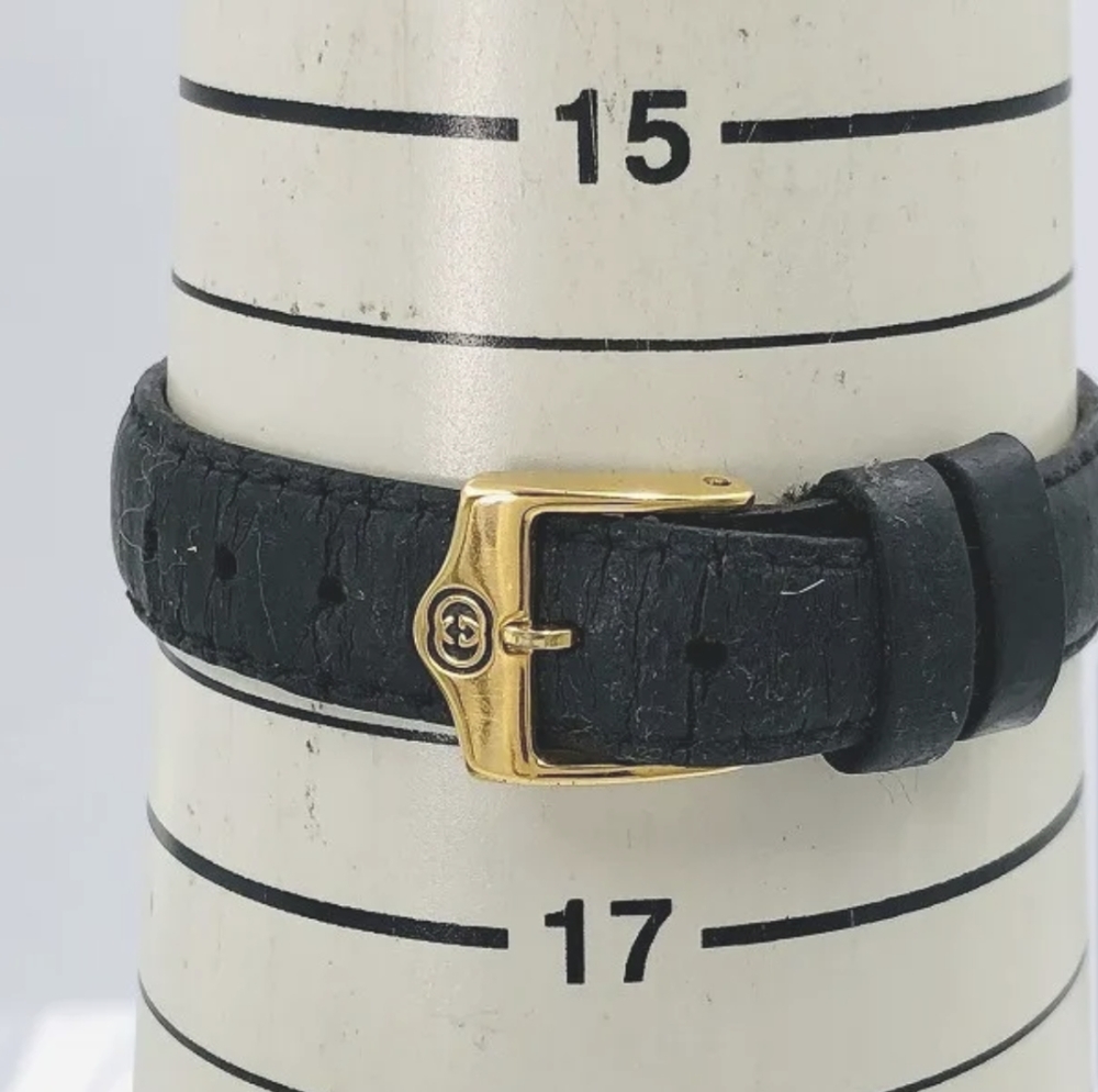 GUCCI Women's 2600L Quartz Watch St.Steel Gold Plated - Picture 5 of 16